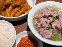 -全牛匠·乐山跷脚牛肉(西单华威约饭街店)