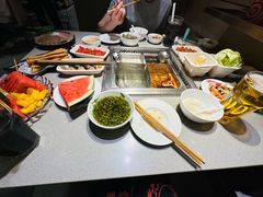 -海底捞火锅鲜切牛肉主题店(长寿路店)