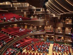 -交通银行前滩31演艺中心