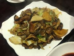 本地炒素-三林本帮馆(中林街店)