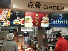 -麦当劳(军博店)