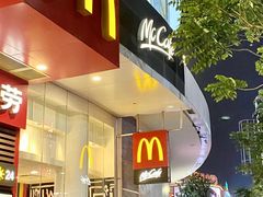 门面-麦当劳(假日广场店)