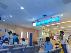 -武汉大学附属爱尔眼科医院(湖北总院)