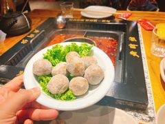 -老牌坊云南鱼豆花火锅(哈西万达店)