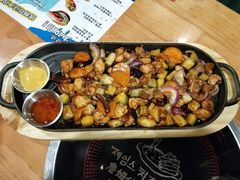 -肥肥虾庄·金牌油焖大虾(杨园滨江时代walk店)
