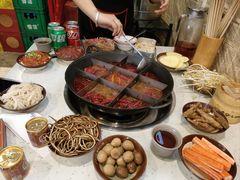 -厂花素芬九宫格火锅(银泰店)