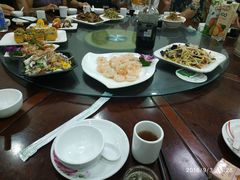-六和聚传统烤鸭.天津菜(和平店)