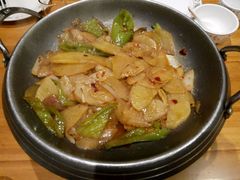 -乌镇那一年小院主题餐厅(甘泉西路店)
