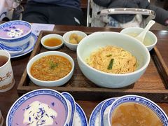 -蟹上黄·蟹黄面·江南糖水(人民广场店)
