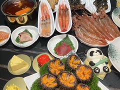 -雍容荟帝王蟹活龙虾展台自助(IFS黑金店)