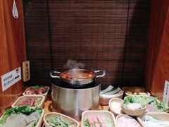 -独食火锅·半米屋台(直营总店)