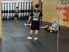 -CrossFit MET综合体能训练馆(朝阳路店)