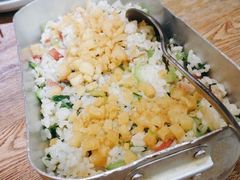 -蜜桃餐厅·伴山(湖滨商业街店)