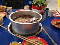 -马路边边麻辣烫联盟路店