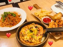 -必胜客(WOW中心城店)