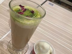 -必胜客(上海新南方商城PH店)