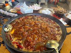 -黄潇洒老火锅(九眼桥宏济巷店)