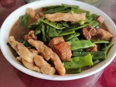 扁豆焖卷子-北京龙庆四季香农家饭庄·灶台鱼·碳烤虹鳟鱼(龙庆峡店)