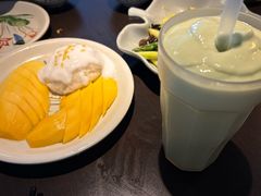 -大头虾越式风味餐厅(光明广场店)
