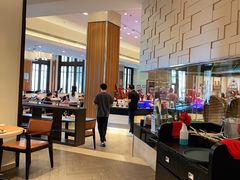 -亚龙湾希尔顿自助餐厅·海鲜·烧烤·沙滩BBQ·现场乐队