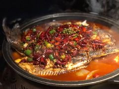 -吞鱼兽麻辣烤鱼(万达店)