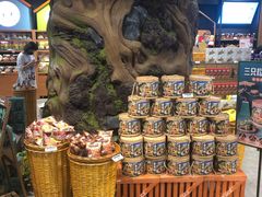 -三只松鼠(青岛万象城店)