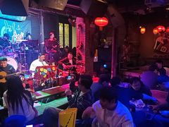 -江湖酒吧(老外滩店)