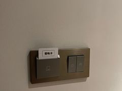 -珠海拱北口岸智选假日酒店