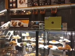 面包甜点陈列柜-星巴克臻选(北京世贸天阶店)