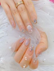 -七彩虹美甲美睫 半永久