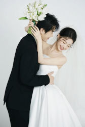 -蒙娜丽莎婚纱摄影(南门店)