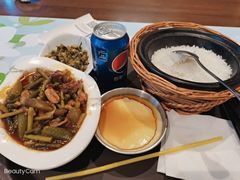 -梅龙镇广场