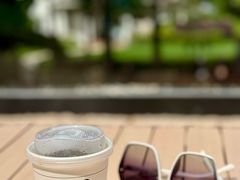 -J Create城市露营咖啡·简餐·宠物(上海动物园店)