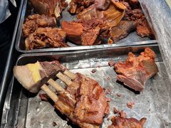 -乔家小院•非遗驴肉•本地小海鲜(滨河路店)