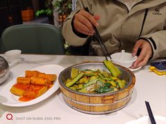 -刘胖子家常菜·蹄花焖藕(中南店)