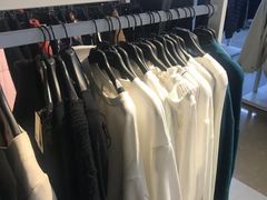 -BIGOFFS 超级折扣(仁恒伊势丹店)