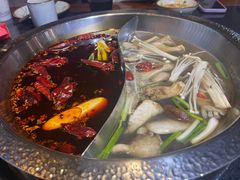 -味蜀吾正宗川味老火锅(横店店)