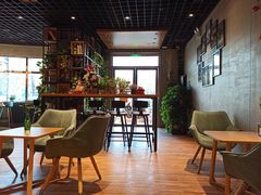 -ZING COFFEE 镜咖啡