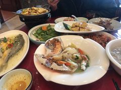 -侬佳蒸菜馆(听潮店)