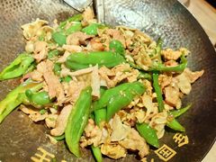 -费大厨辣椒炒肉(万家丽一店)