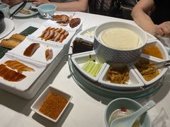 -羲和雅苑•北京烤鸭(陆家嘴中心店)