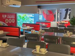 -龙巢盱眙龙虾·牛蛙·烧烤宵夜(八卦岭店)