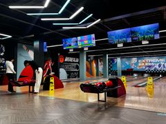 -极限PLAY运动娱乐新世界·团建派对表演休闲馆·室内高空游乐园