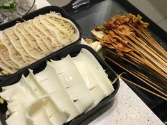-钢管厂五区小郡肝串串香(南山店)