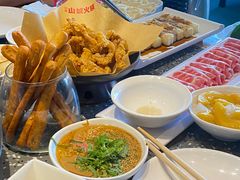 -华晟山城火锅(开发区港西东阁里店)