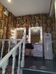 -莎蔓莉莎美容会所