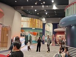 -奈尔宝家庭中心·亲子餐厅(鄞州万达店)