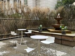 -潮一不贰·法式甜品·生日蛋糕·西式简餐(外滩店)