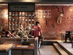 门面-Vanilla Specialty Coffee(八大关店)