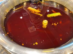 全红味锅底-肖肖酸萝卜鱼火锅(总店)